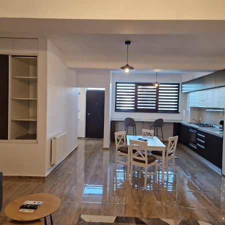 Danube Apartment Brăila Екстериор снимка