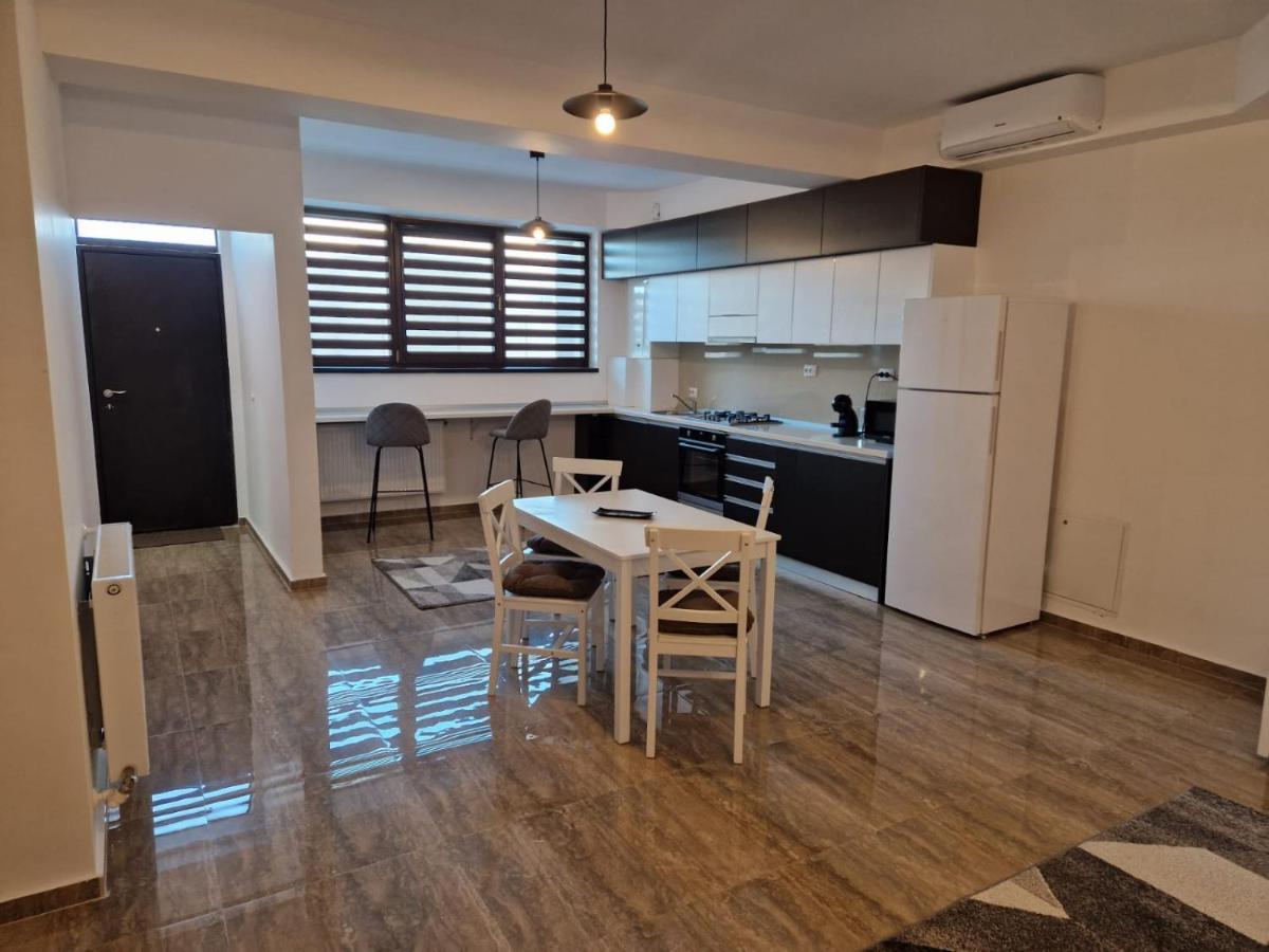 Danube Apartment Brăila Екстериор снимка